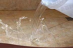 通渭漏水维修 免砸砖防水材料该如何施工